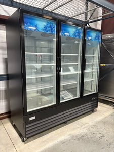 CES 3 Door Glass Merchandiser