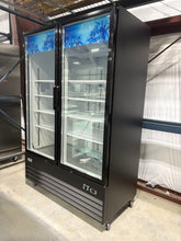 CES 2 Door Glass Merchandiser