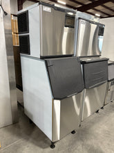 CES 420lb/day Ice Machine