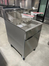 Dukers 70 pound Fryer