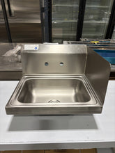 Hand Sink w/ Right Splash Guard