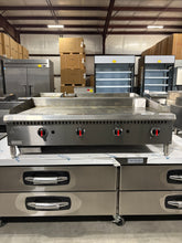 CES 48” Manual Griddle