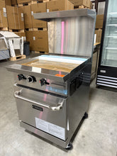 Dukers 24" Oven w/ 24" Griddle