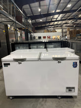 Dukers 60" Chest Freezer