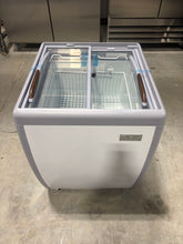 CES 26" Flat Slide Top Freezer