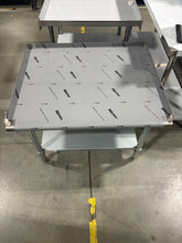 36" Equipment Stand